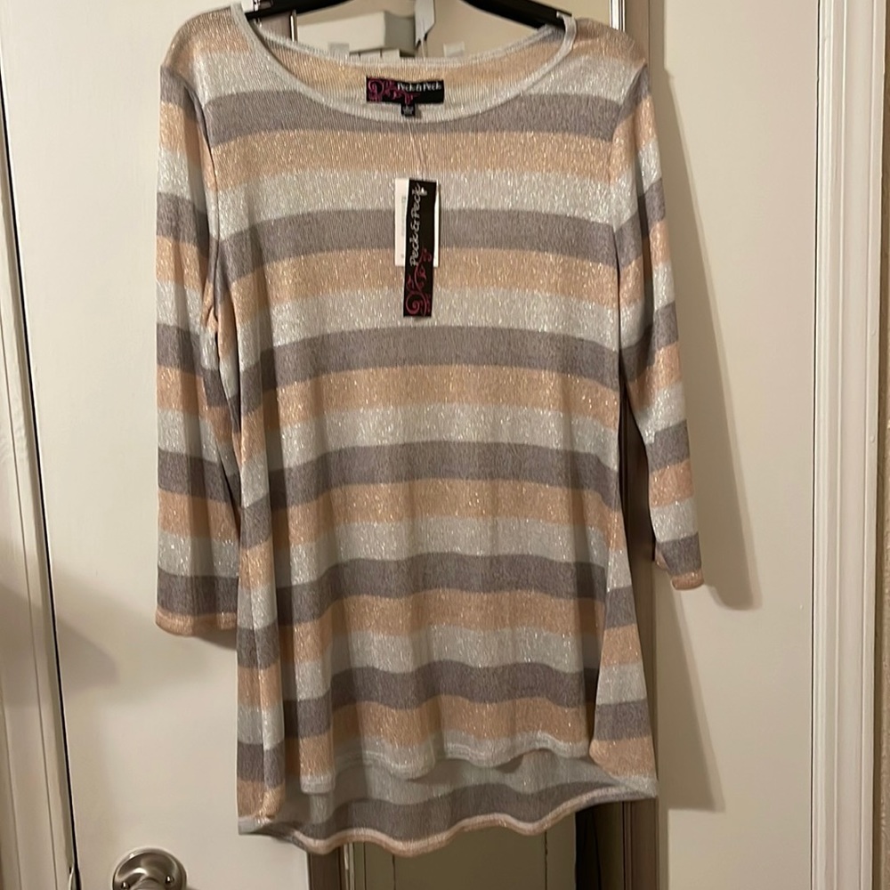 Woman’s top by Peck & Peck